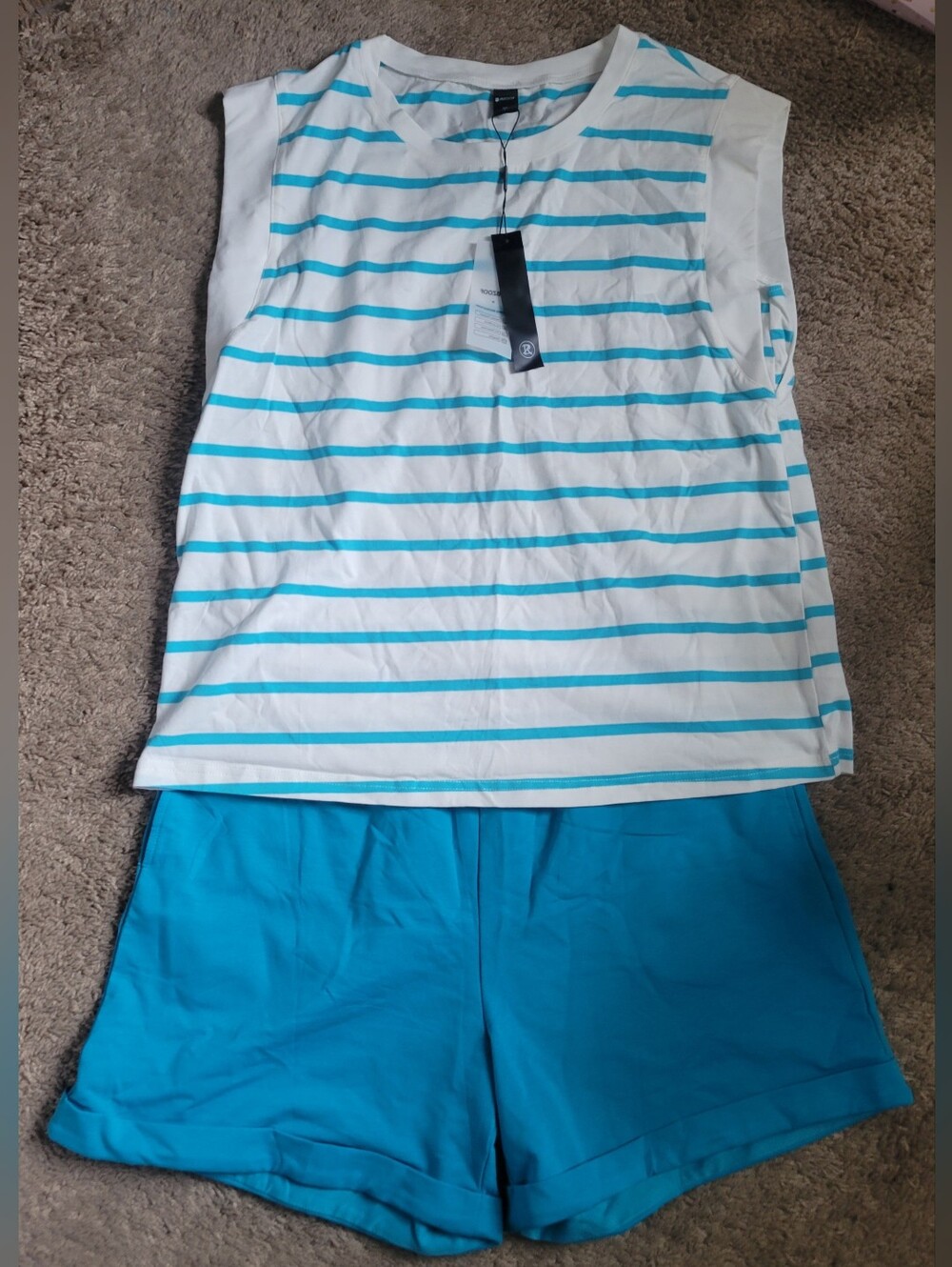Women's Blue Striped Tank and Teal Shorts Set – Casual Summer Outfit